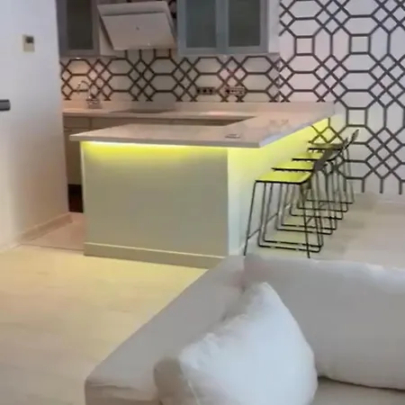 Three Bedroom Puerto Banus Marbella